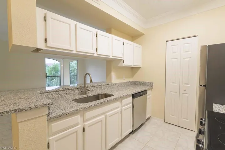 11521 Villa Grand 911, Fort Myers, Florida 33913