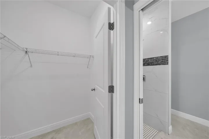 908  Barcia E ST, Lehigh Acres, FL 33974
