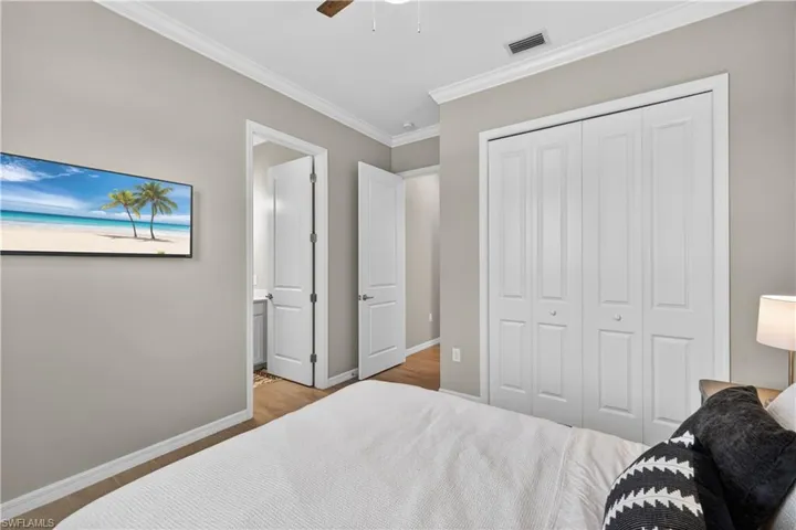 Guest bedroom with on-suite.