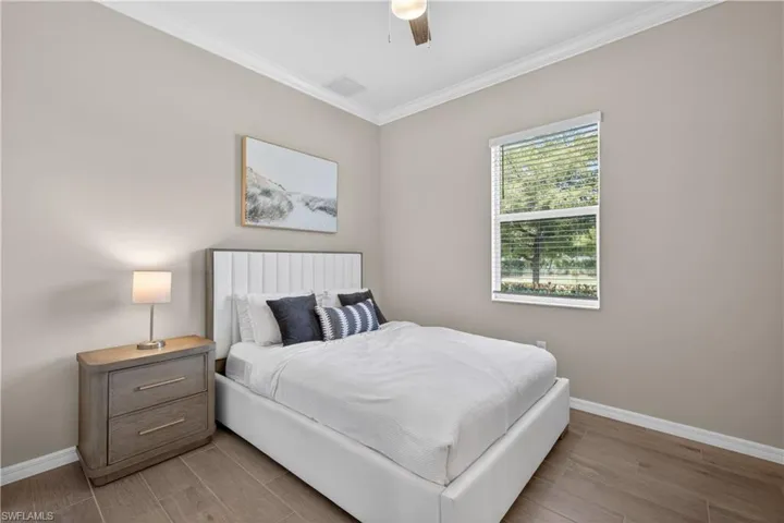 Guest bedroom with on-suite.