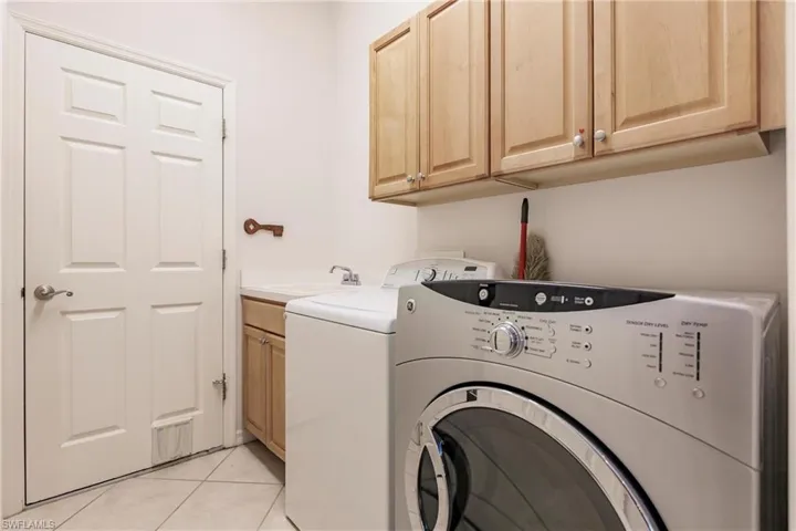14224  Devington  WAY, Fort Myers, FL 33912