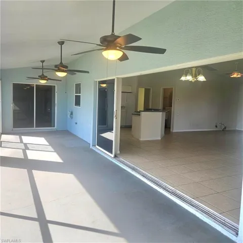 Large Lanai