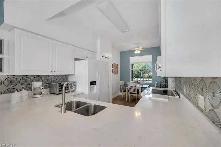 2740  Cypress Trace  CIR, Naples, FL 34119