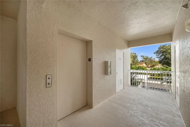 2740  Cypress Trace  CIR, Naples, FL 34119