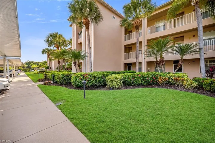 2740  Cypress Trace  CIR, Naples, FL 34119