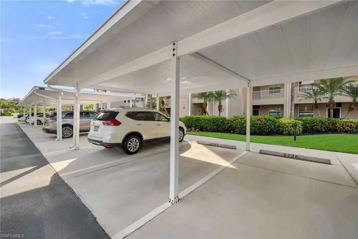 2740  Cypress Trace  CIR, Naples, FL 34119