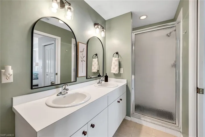 2740  Cypress Trace  CIR, Naples, FL 34119