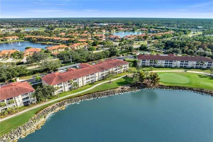 2740  Cypress Trace  CIR, Naples, FL 34119