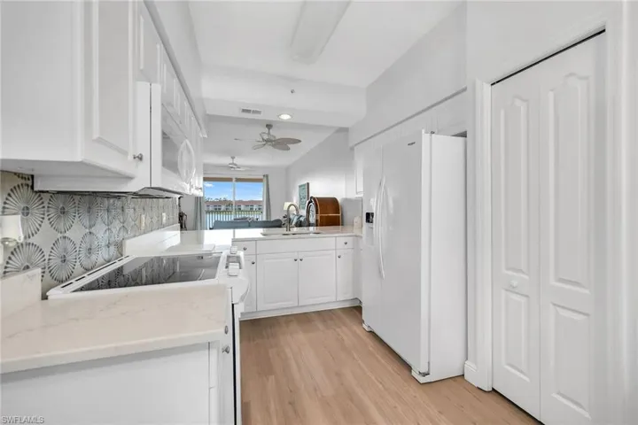 2740  Cypress Trace  CIR, Naples, FL 34119