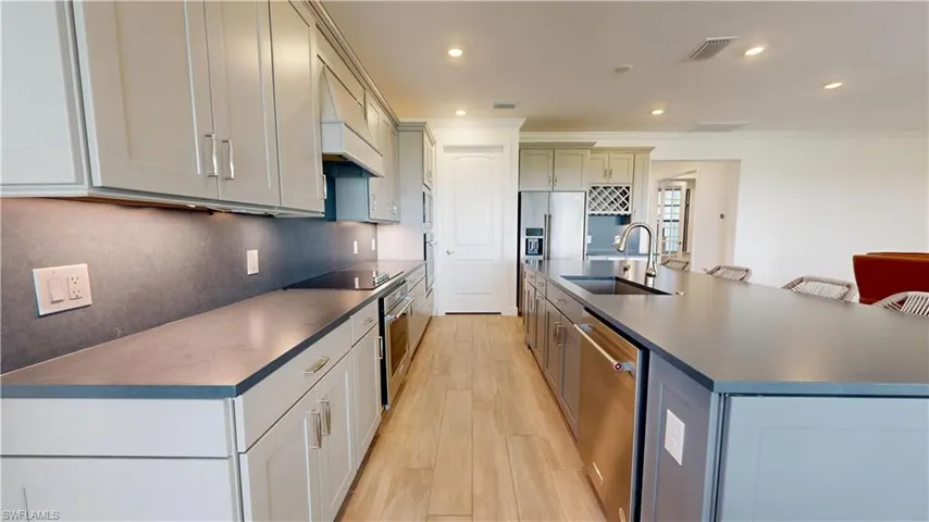 6584  Legacy  WAY, Ave Maria, FL 34142