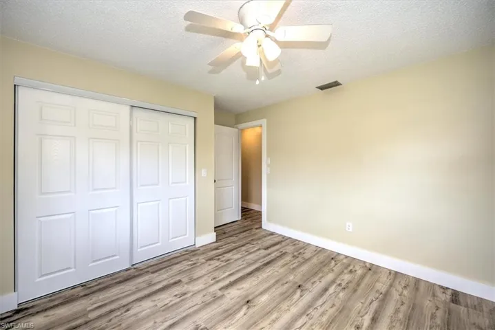 14832  Kimberly  LN, Fort Myers, FL 33908