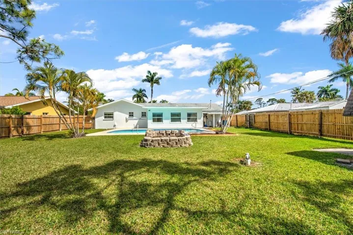 14832  Kimberly  LN, Fort Myers, FL 33908