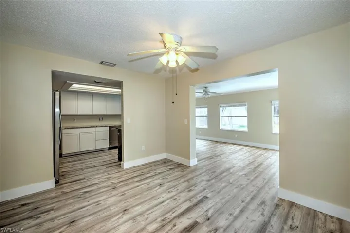 14832  Kimberly  LN, Fort Myers, FL 33908