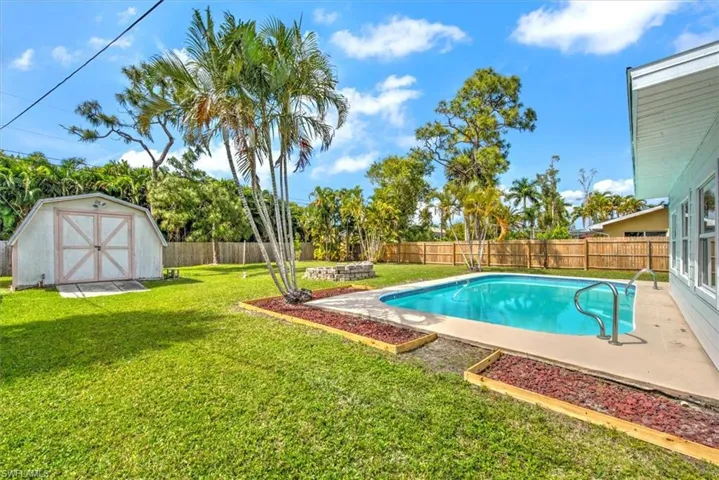 14832  Kimberly  LN, Fort Myers, FL 33908