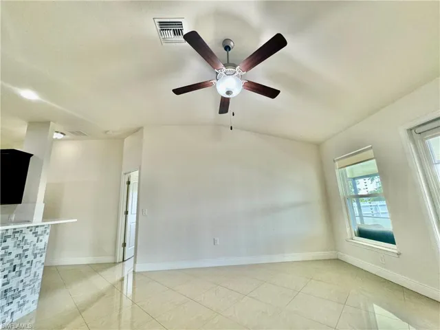 2103 NE 4th  PL, Cape Coral, FL 33909