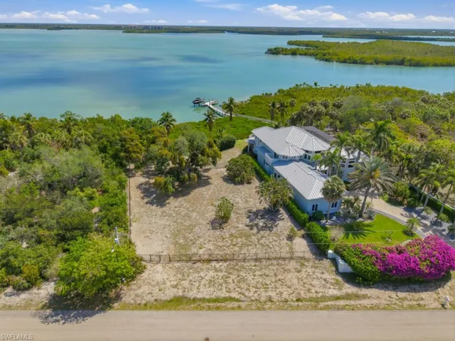 821 Caxambas, Marco Island, Florida 34145