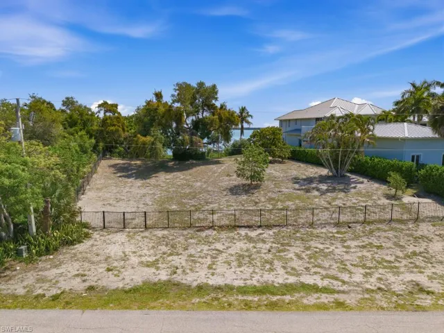 821 Caxambas, Marco Island, Florida 34145