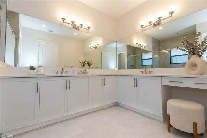 VIRTUAL STAGING