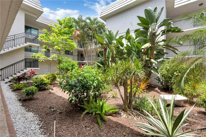 Building D courtyard entry