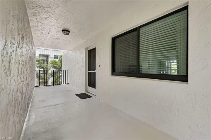 Entry walkway