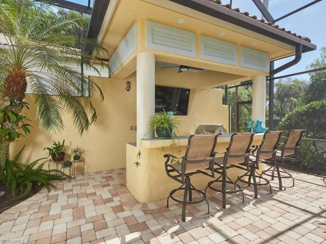 Summer Kitchen with Grill