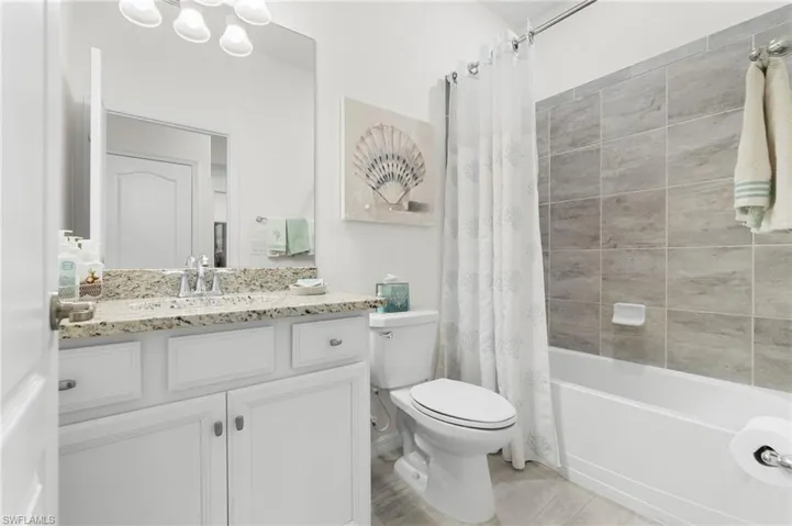 10252 Livorno Dr, Fort Myers, Florida 33913