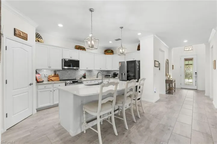 10252 Livorno Dr, Fort Myers, Florida 33913