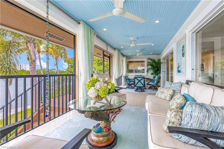 2nd Story Screened Lanai