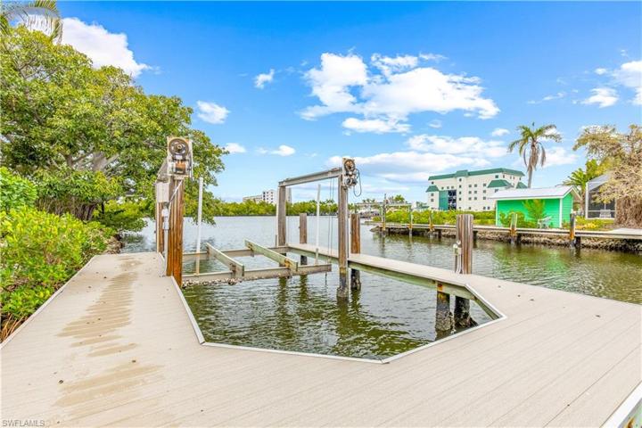 Boat Lift