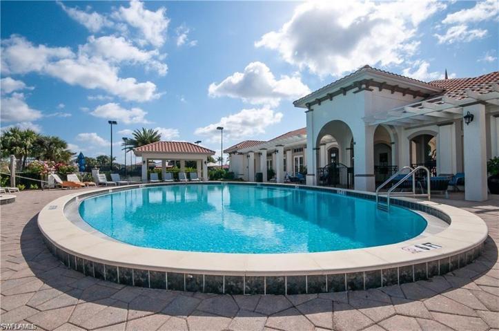 Clubhouse Pool