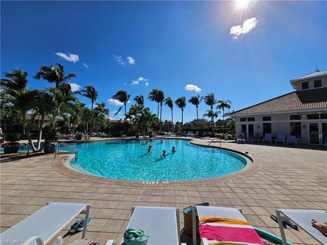 3027 Horizon LN # 2406, NAPLES FL 34109