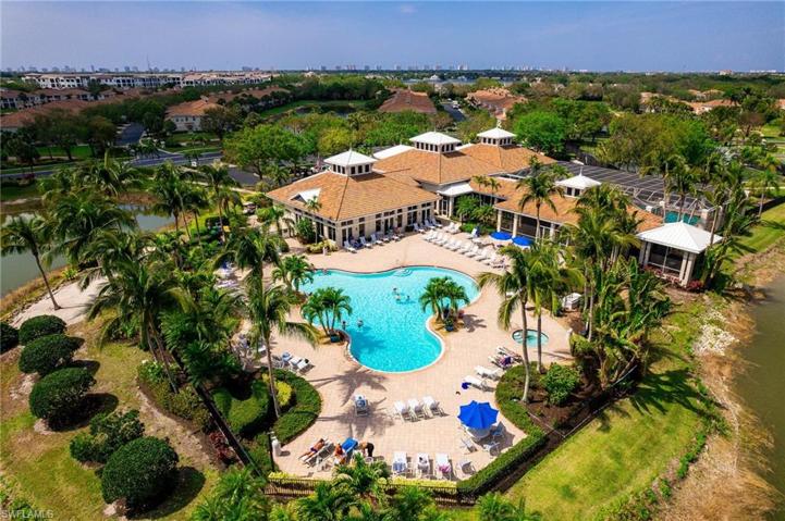 3027 Horizon LN # 2406, NAPLES FL 34109