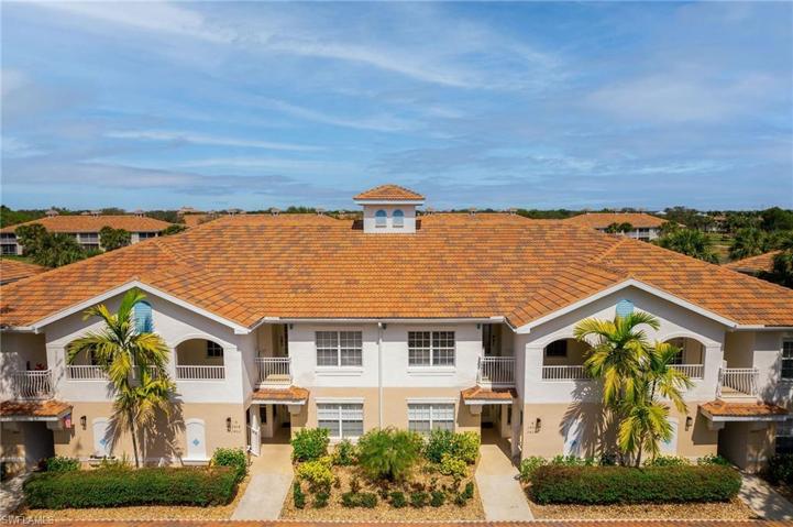 3027 Horizon LN # 2406, NAPLES FL 34109