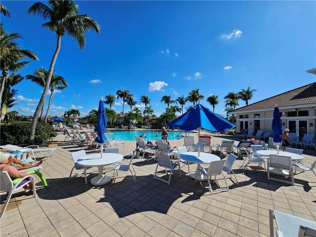3027 Horizon LN # 2406, NAPLES FL 34109