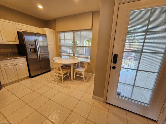 3027 Horizon LN # 2406, NAPLES FL 34109
