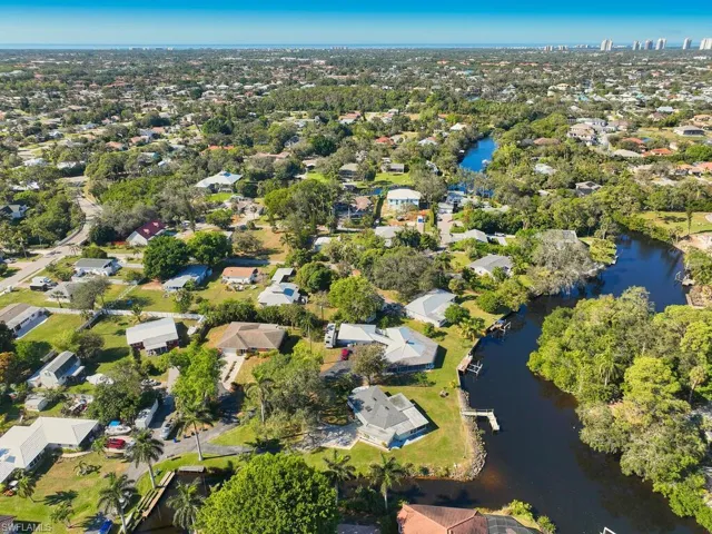 10151  Main  DR, Bonita Springs, FL 34135