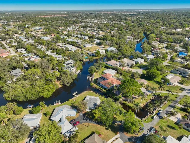 10151  Main  DR, Bonita Springs, FL 34135