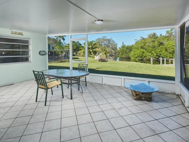 The PERFECT spot for morning coffee!
