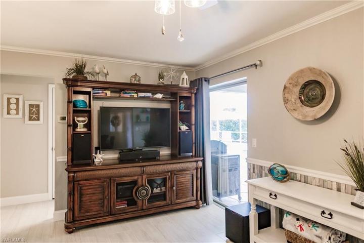 123  Saint Andrews  BLVD, Naples, FL 34113