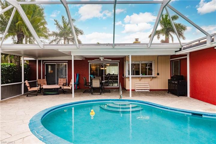 123  Saint Andrews  BLVD, Naples, FL 34113