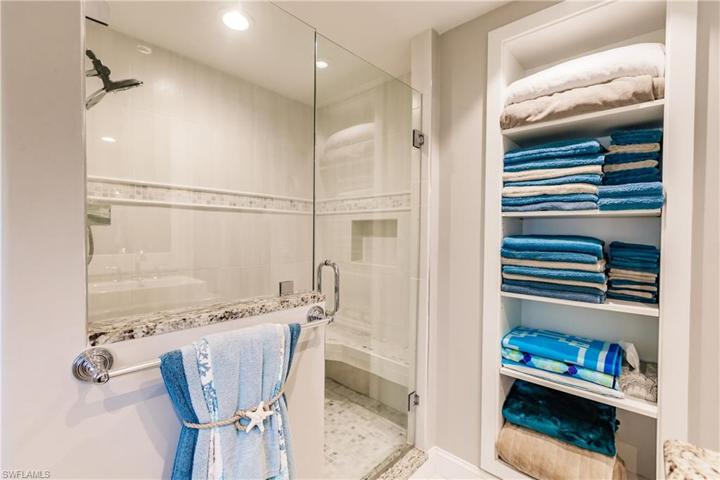 123  Saint Andrews  BLVD, Naples, FL 34113