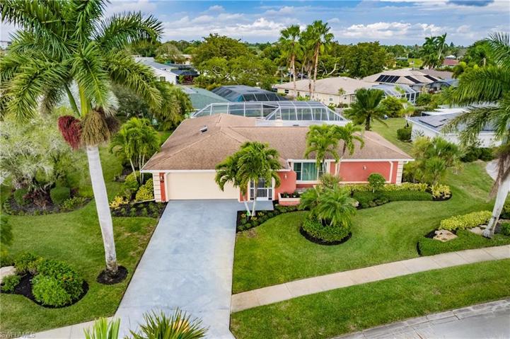 123  Saint Andrews  BLVD, Naples, FL 34113