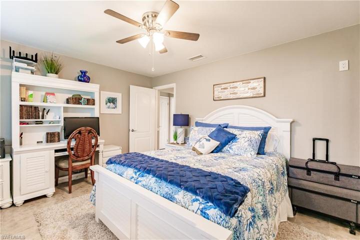 123  Saint Andrews  BLVD, Naples, FL 34113