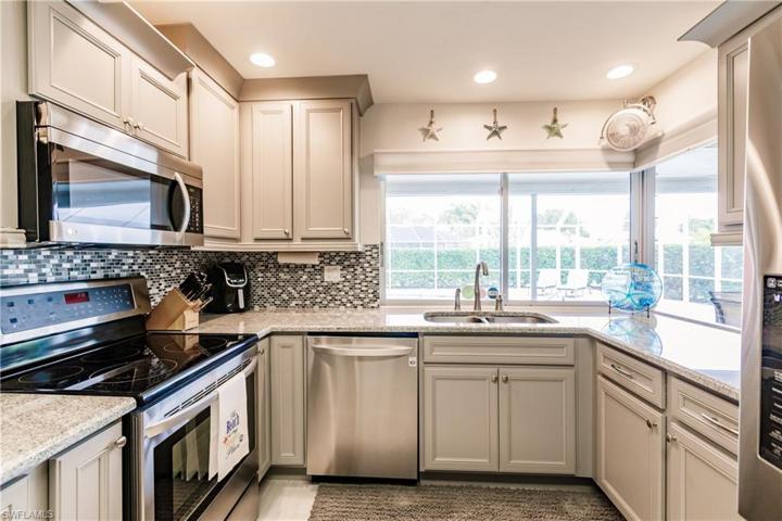 123  Saint Andrews  BLVD, Naples, FL 34113