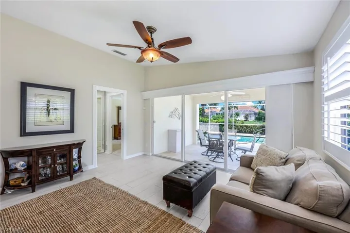 3388 Cayman Ln, Naples Fl 34119