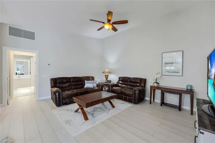 3388 Cayman Ln, Naples Fl 34119