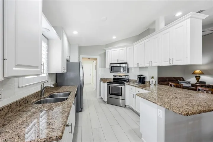3388 Cayman Ln, Naples Fl 34119