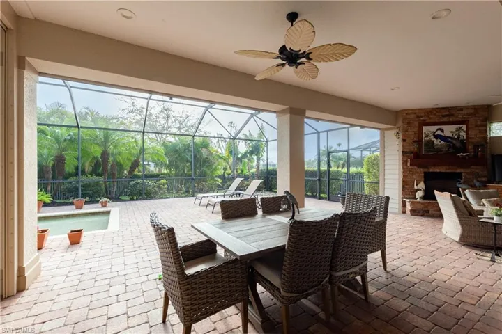 HUGE UNDER COVER LANAI