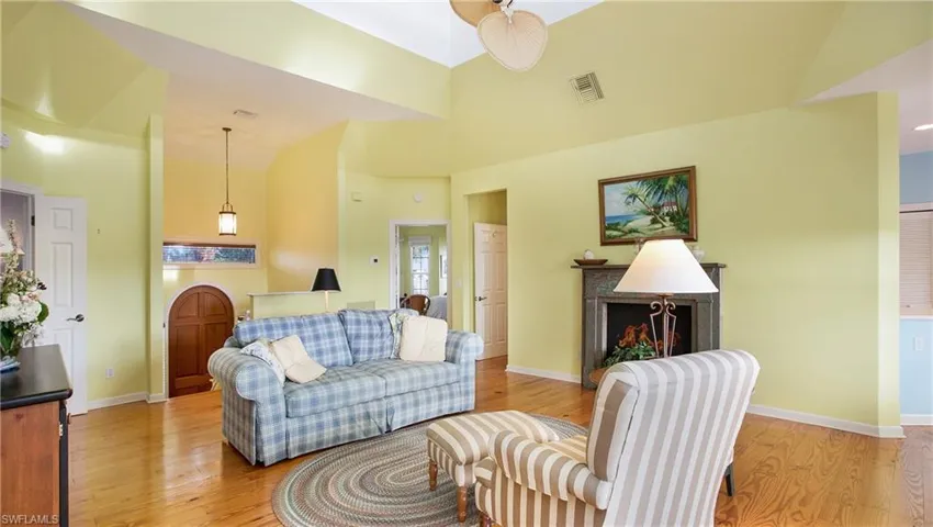 1296  Grand Canal  DR, Naples, FL 34110