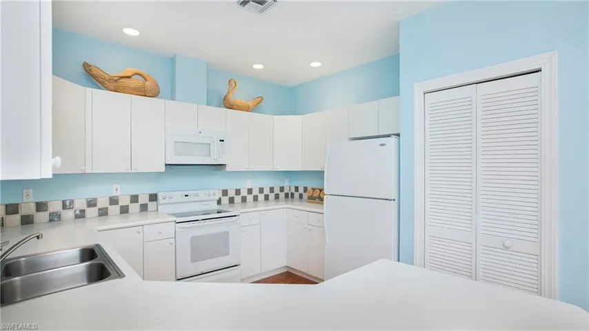1296  Grand Canal  DR, Naples, FL 34110